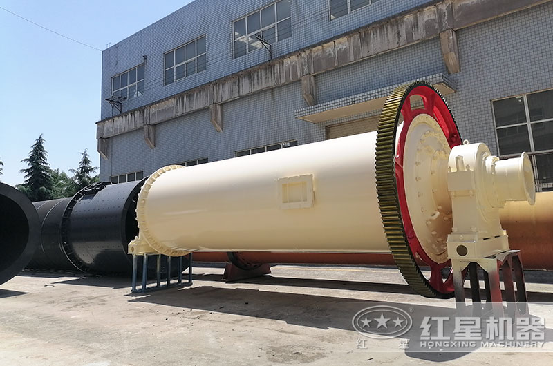 工業(yè)球磨機圖片