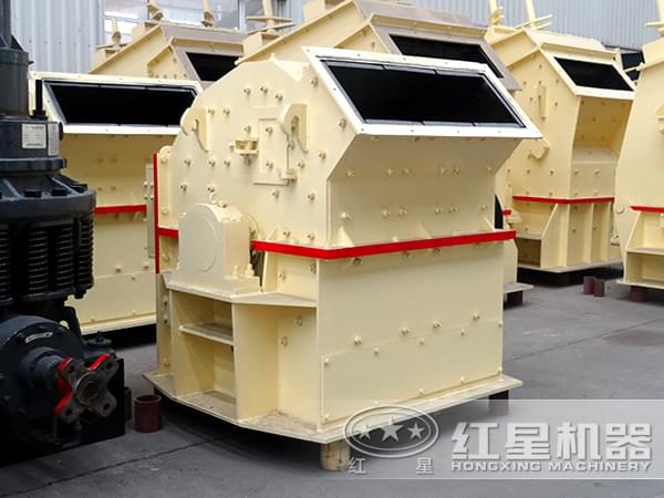 白石礦細碎機