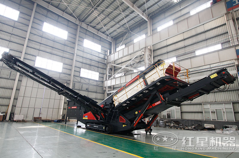 履帶式移動(dòng)打沙制砂一體機(jī)圖片