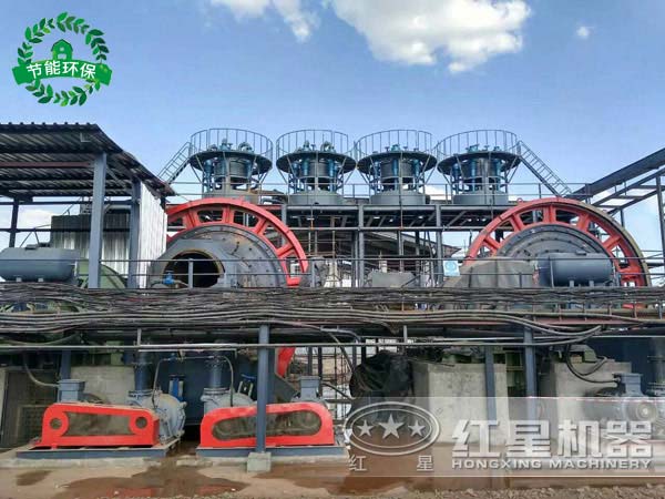 節(jié)能環(huán)保型球磨機(jī)的客戶現(xiàn)場(chǎng)