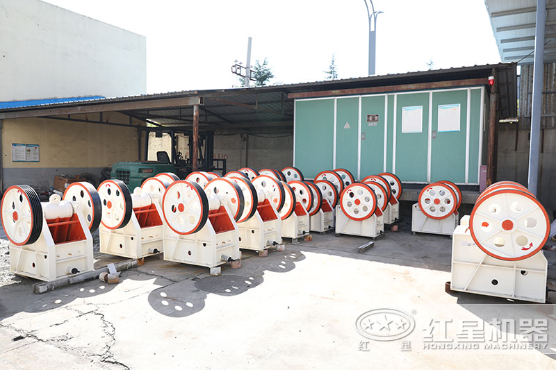 250×1000破碎機圖片